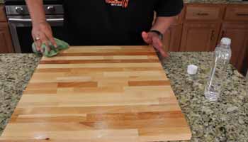 Is There a Safe Wood Finish for Chopping Boards