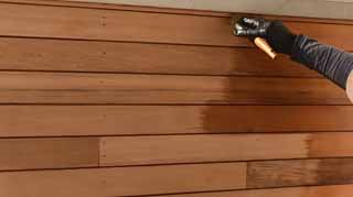 What Kind of Stain Gives the Perfect Finish for Cedar Siding